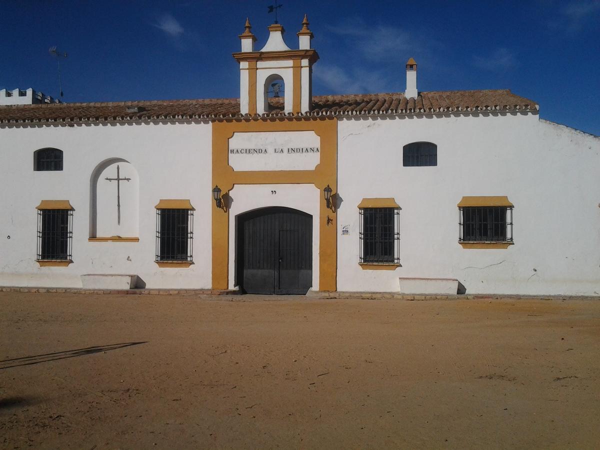Hacienda La Indiana Hotel Los Palacios Y Villafranca Exterior photo