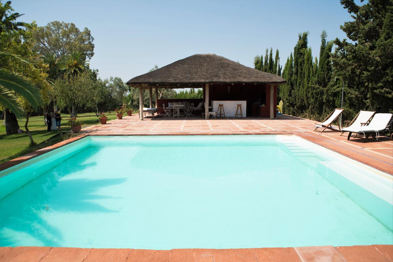Hacienda La Indiana Hotel Los Palacios Y Villafranca Exterior photo